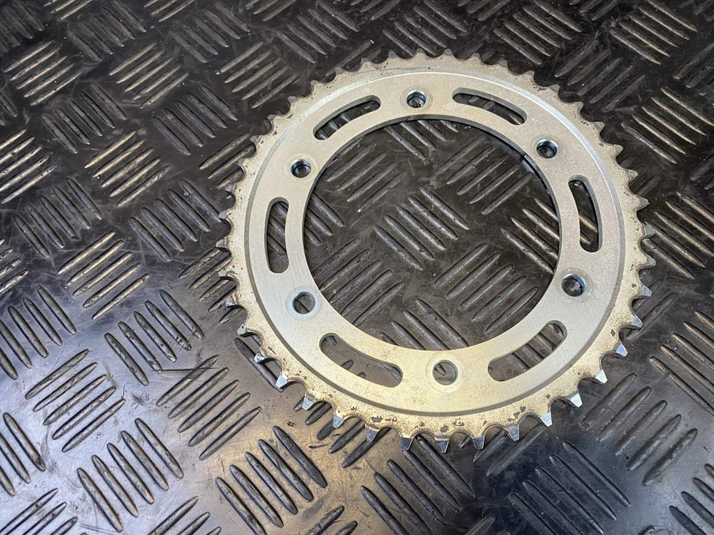 Звезда ведомая Yamaha TDM900 RN08 2002