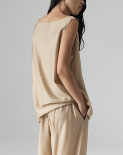 Топ удлинённый из батиста