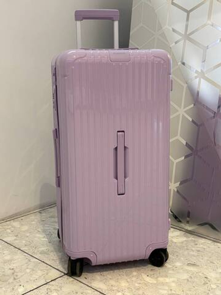 Чемодан Rimowa