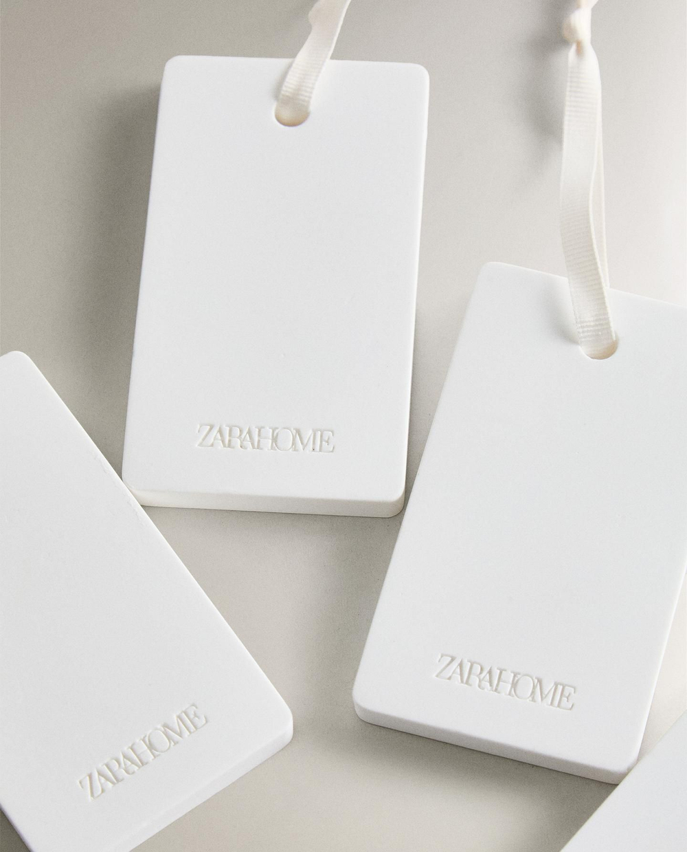 Zara Home - Комплект постельного белья из абсолютного льна (комплект из 4 предметов)