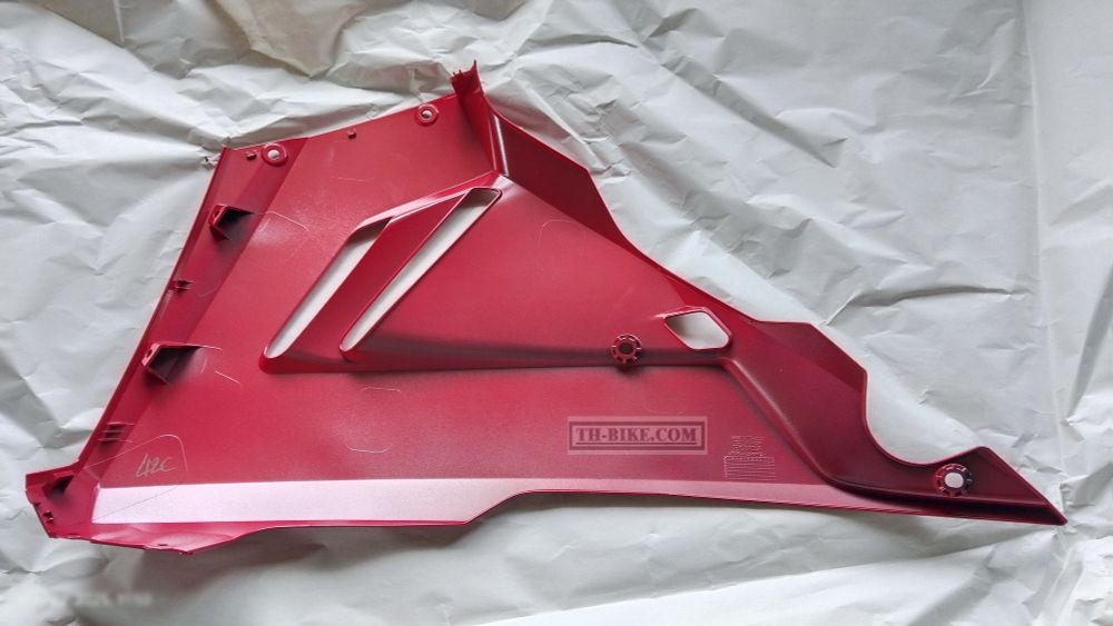 64330-MLR-D00ZC. COWL SET, R. UNDER (WL) *TYPE2* (TYPE2 ). HONDA