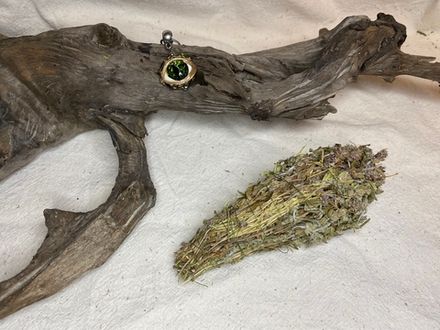 Вязанка из Чабреца