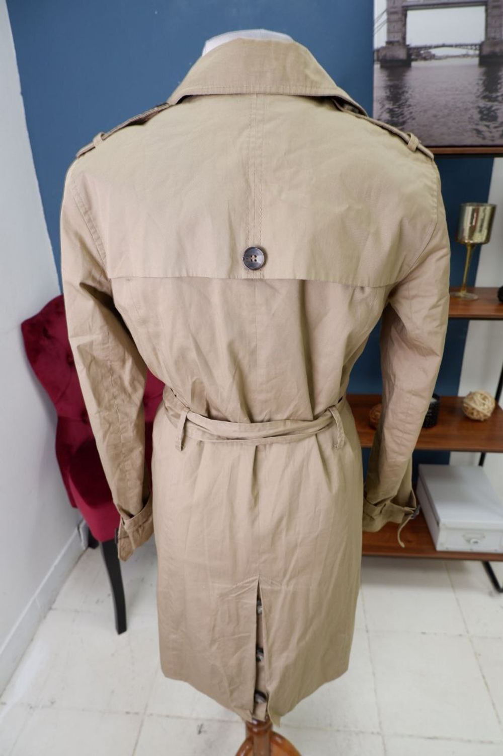 Плащ Pull & Bear с поясом 48 размер