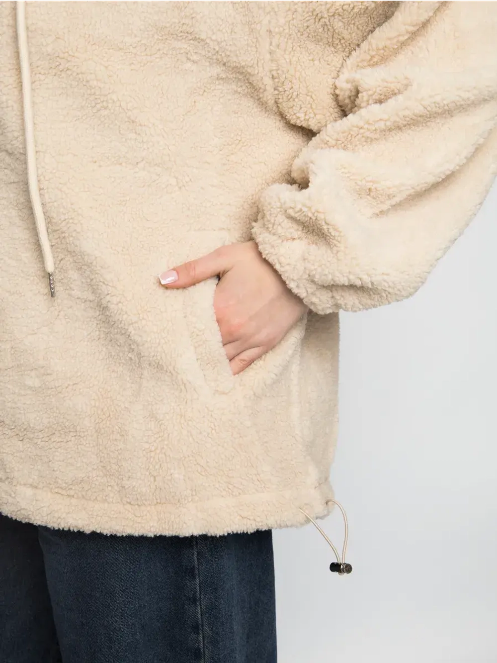 Толстовка плюшевая с капюшоном