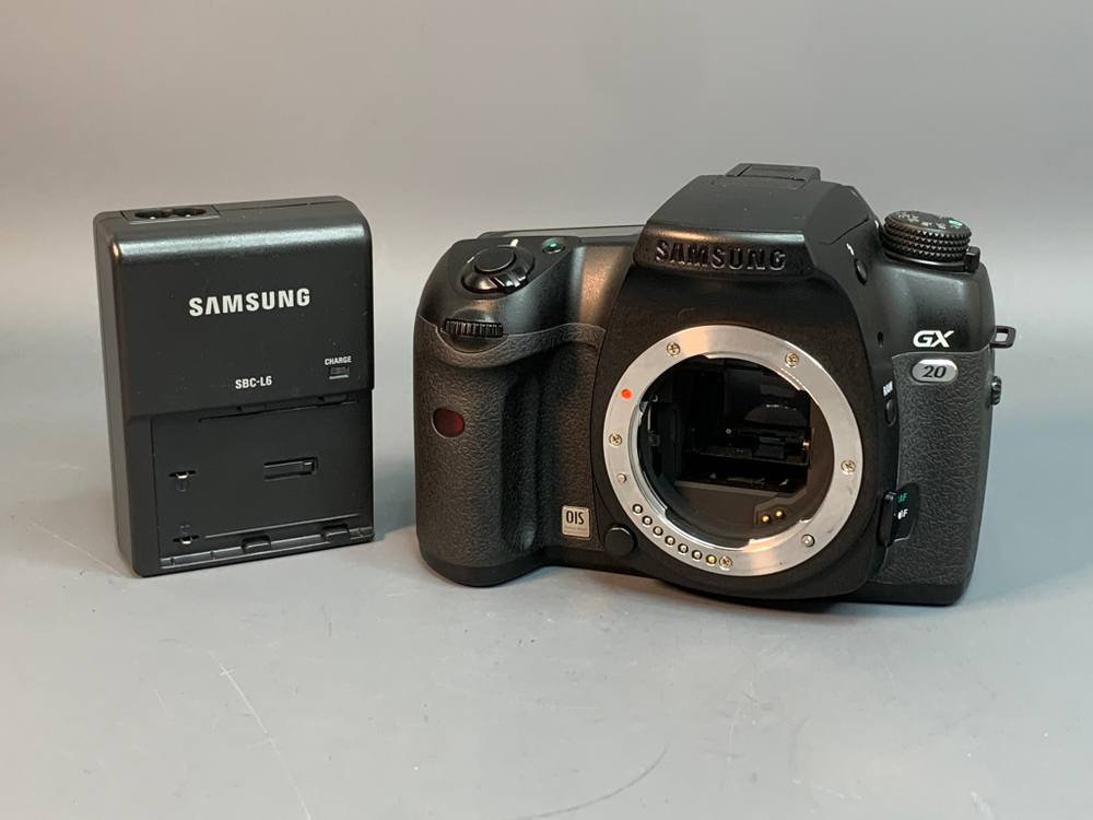 Samsung GX-20 9.000 кадров