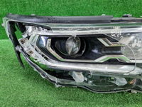 Битая Фара правая Toyota RAV4 5 XA50 (2018-н.в.) LED