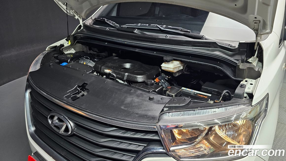 Hyundai The New Grand Starex Van 3-х местный (06.2020)