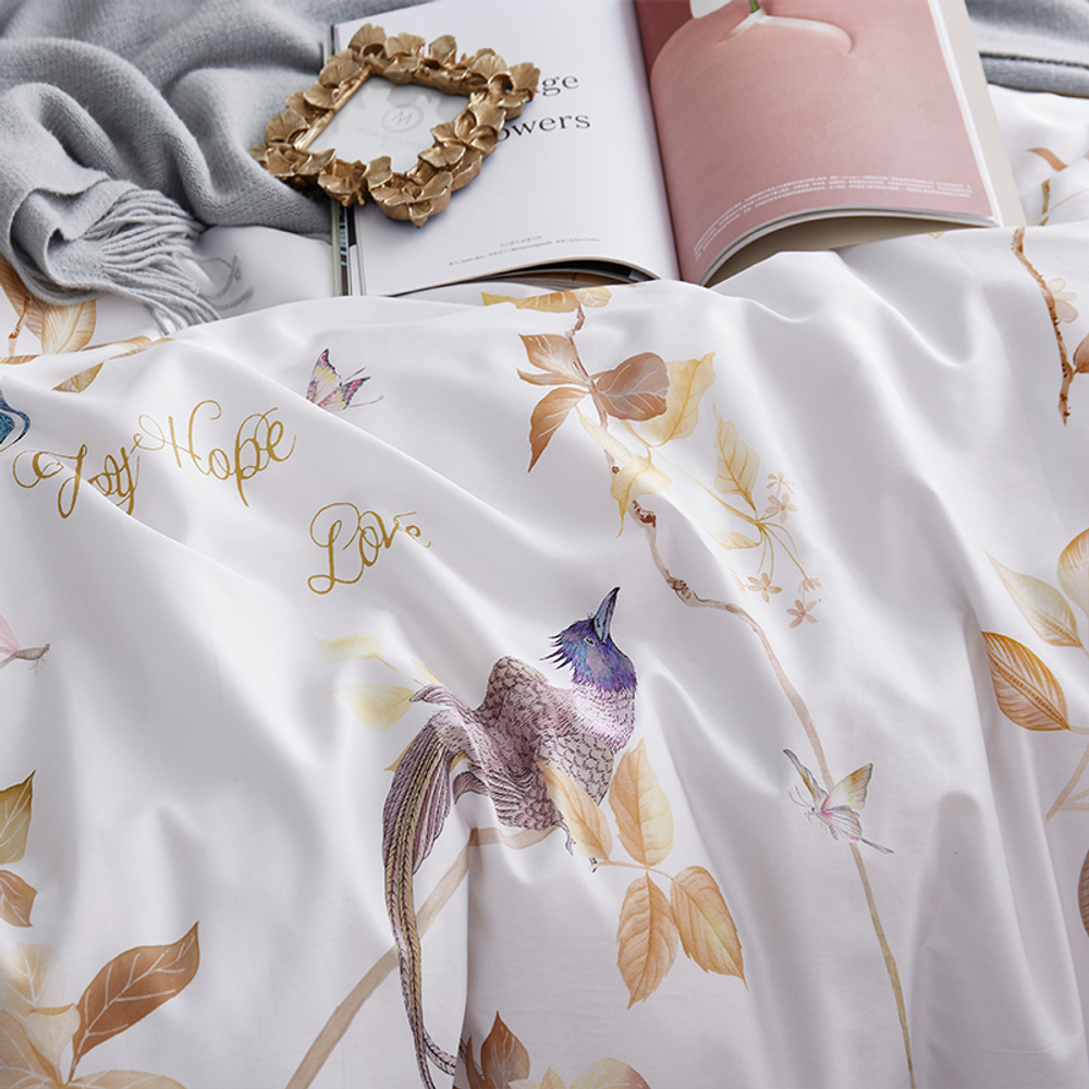 Постельное белье ЕВРО (двуспалка) Египетский Хлопок Лепестки на желтом