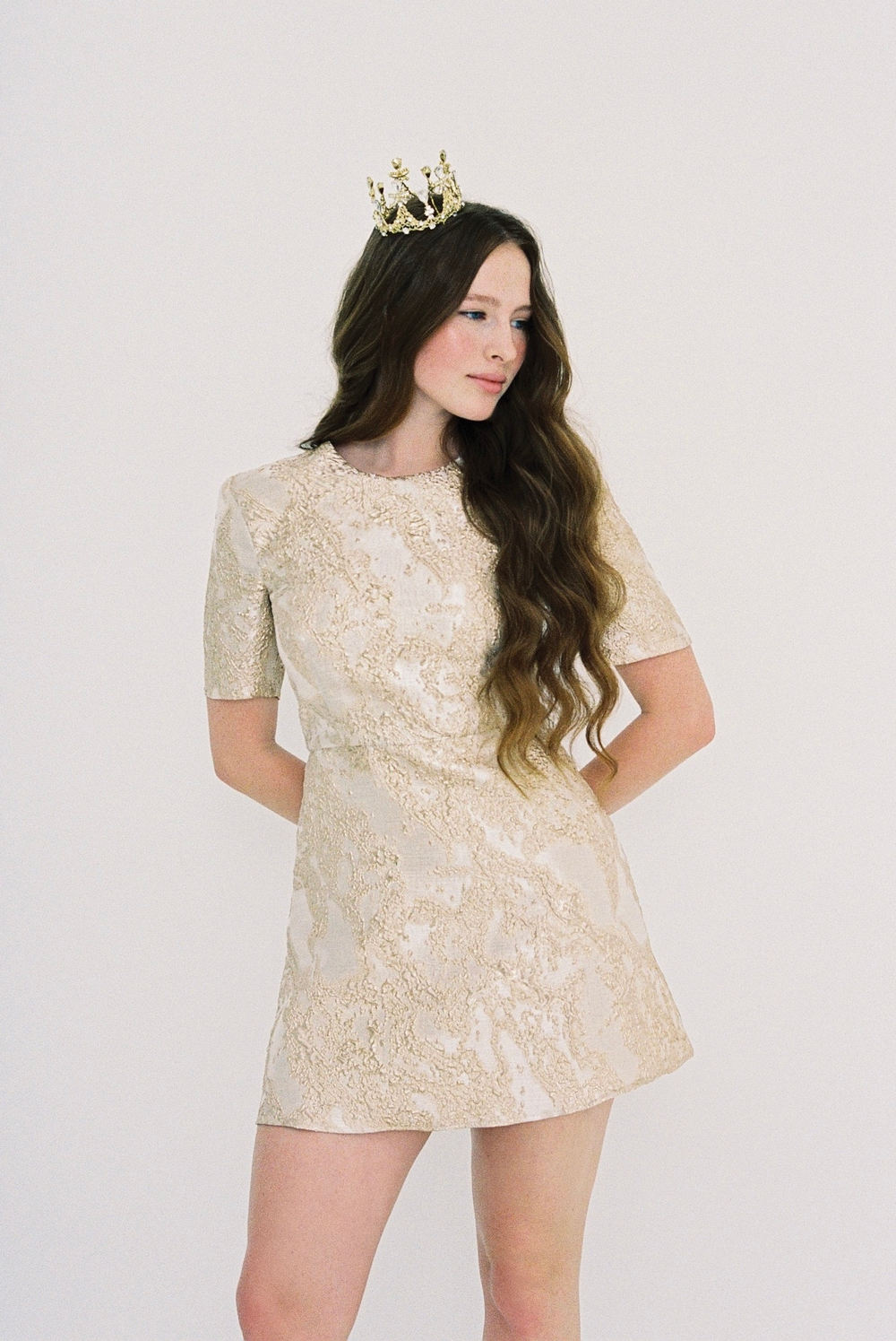 Regina gold dress