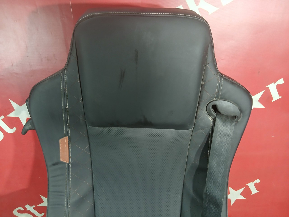 Комплект сидений пневматических 2023г