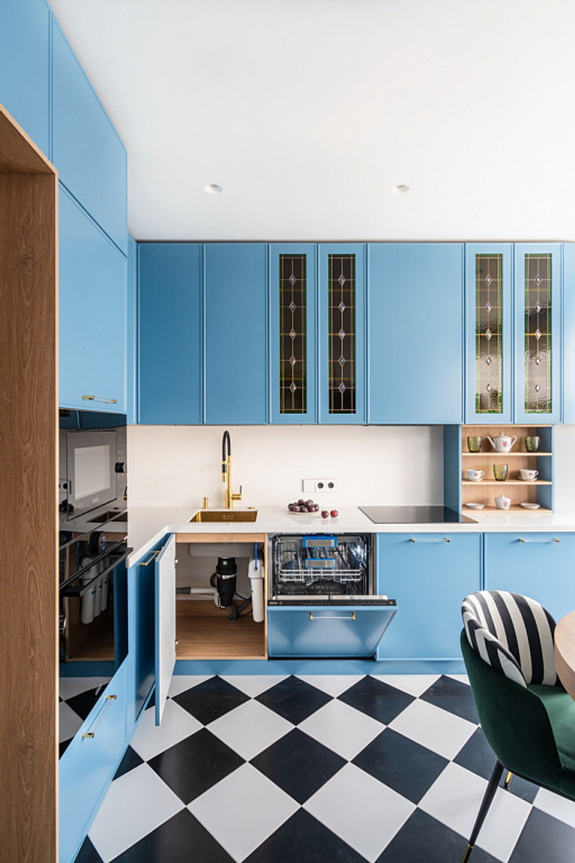 Техника Kanzler в «Квартирном вопросе» на НТВ: Немецкая надежность в «Современной классики»