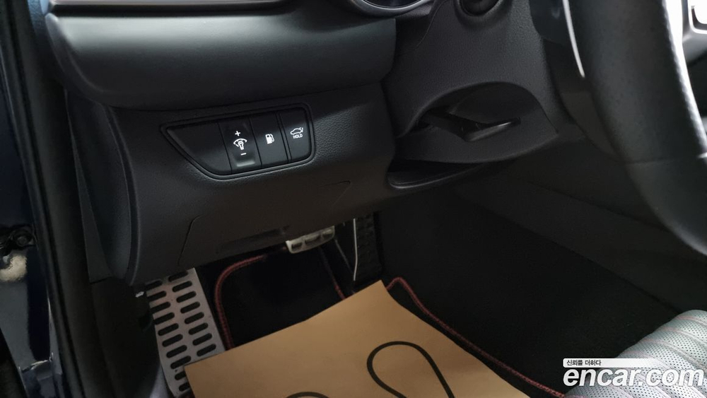 Genesis The New G70 Бензин 2.0T 4WD (12.2020)