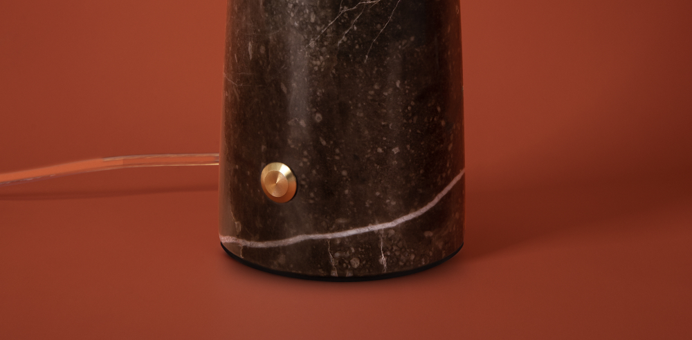 Настольный светильник Freya FR2054TL-01BS2