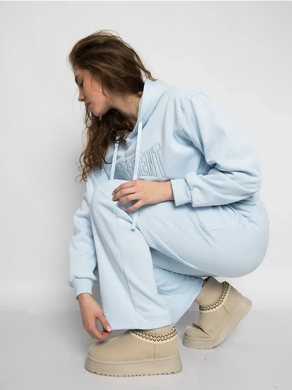 Спортивный костюм утепленный