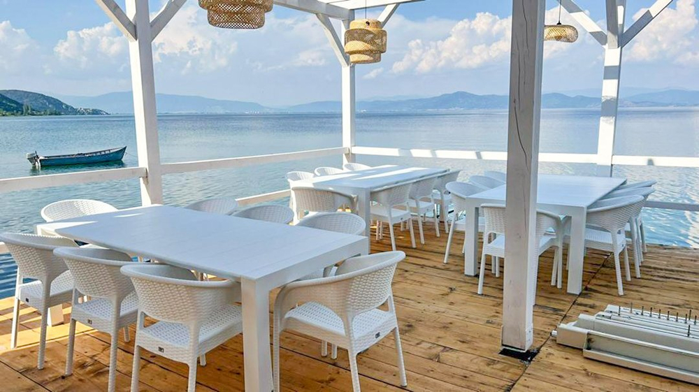 Стол пластиковый раздвижной Siesta Contract Vegas Table Medium, белый, 1800-2200х1000х750 мм