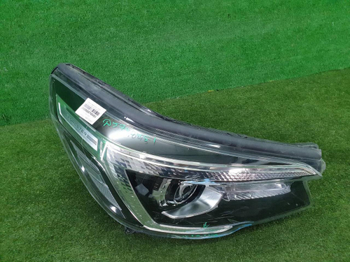 Фара правая Subaru Forester 5 SK (2018-2021) LED
