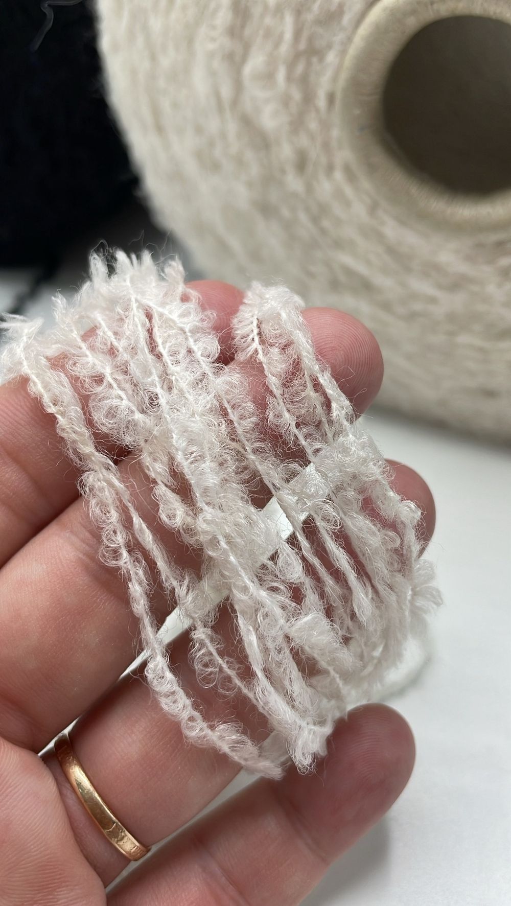 LINEAPIU ITALIA S.P.A. 36% альпака 14% меринос 40% полиакрил 10% полиамид