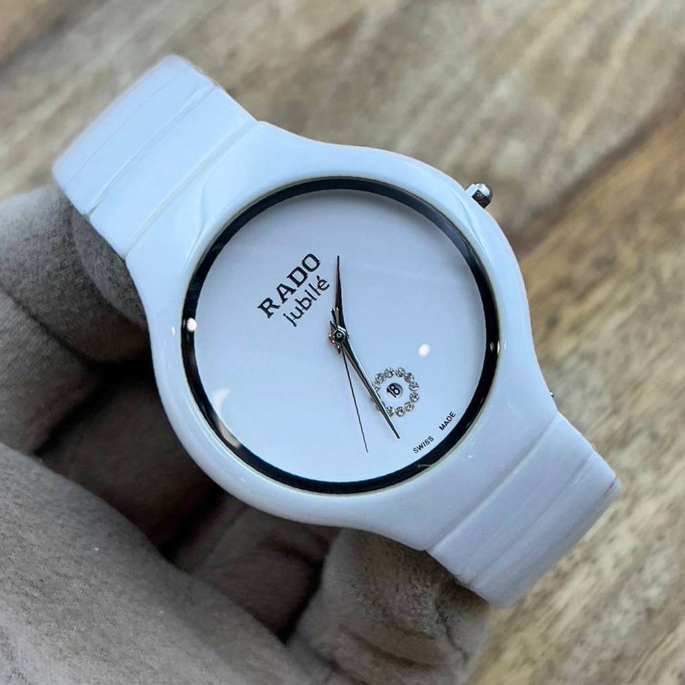 Часы Rado
