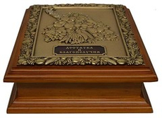 Деревянная ключница "Рог изобилия" малая