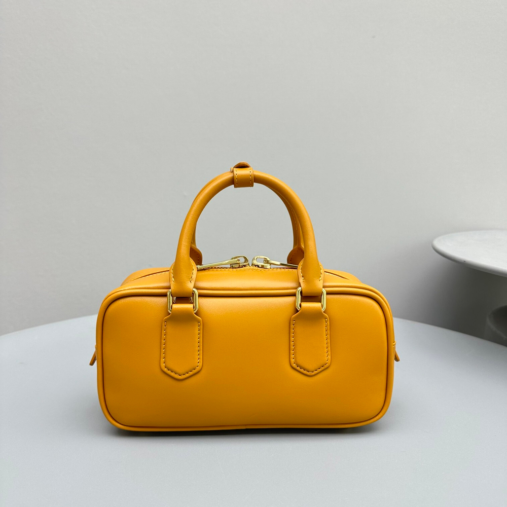 Miu Miu Arcadie Bag S 22 cm