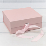 Коробка сборная 20х18х8 см на магнитах (Розовый)