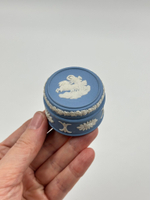 Миниатюрная шкатулка Wedgwood