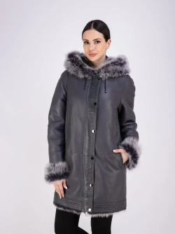 Дубленка зимняя с капюшоном натуральная оверсайз