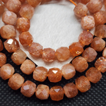 Солнечный камень природный, бусина куб, огранка, 6.2мм