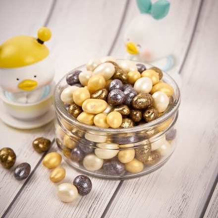 Драже шоколадное с арахисом «Яички перламутр» 0,5 кг