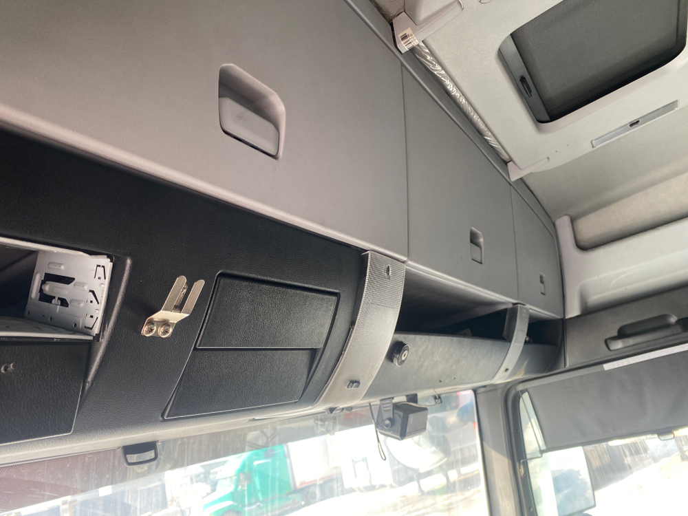 SITRAK C7H 6x4 Седельный тягач ZZ4256V364HE (Дизельный, 12,4 л, 480 л.с., АТ)