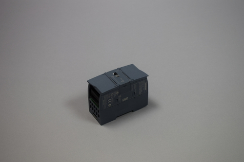 Б/у SIEMENS 6ES7232-4HB30-0XB0