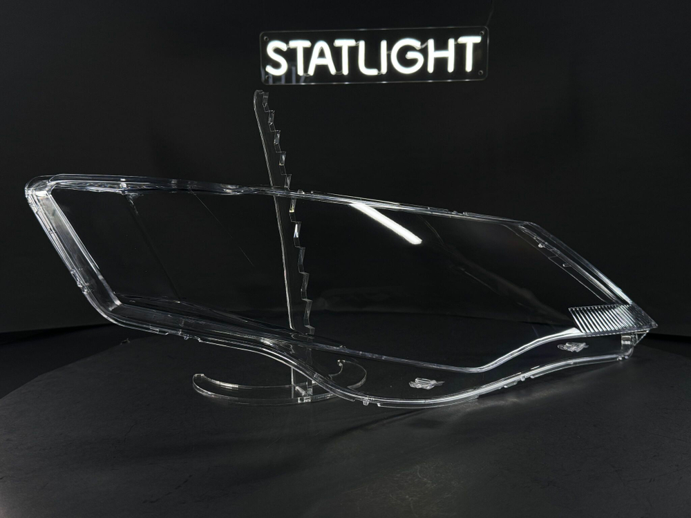 Правое стекло фары Mitsubishi Outlander 2 2005-2009