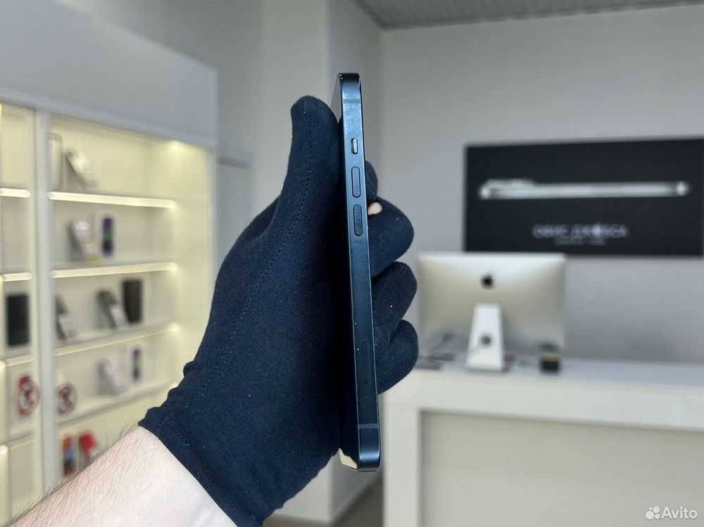 iPhone 13, 256 ГБ б/у