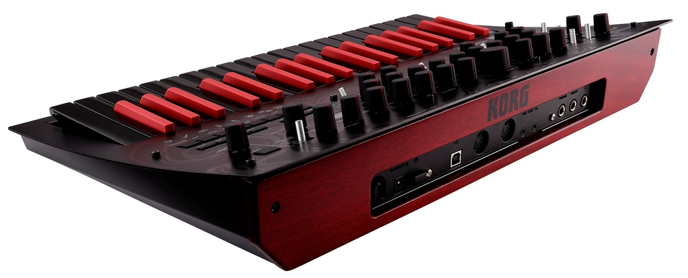 Синтезатор KORG Minilogue Bass