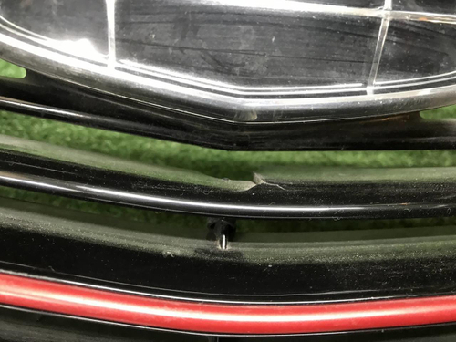 Решетка радиатора Geely Coolray (2019-2024)