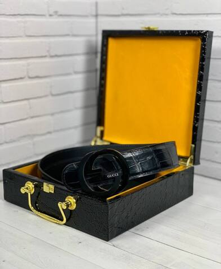 Ремень Gucci из кожи крокодила
