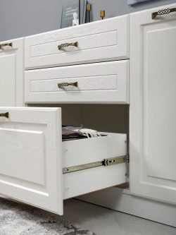 Ливерпуль Комод Белый/Ясень ваниль