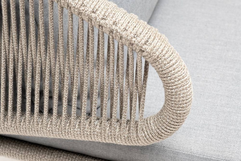 "Милан" кресло плетеное из роупа, каркас алюминий светло-серый (RAL7035) муар, роуп серый меланж круглый, ткань светло-серая