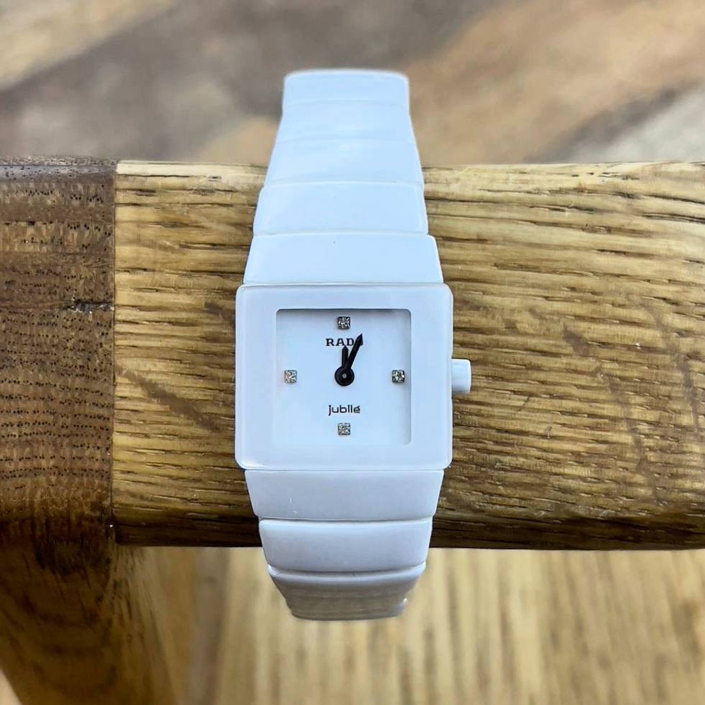 Часы Rado