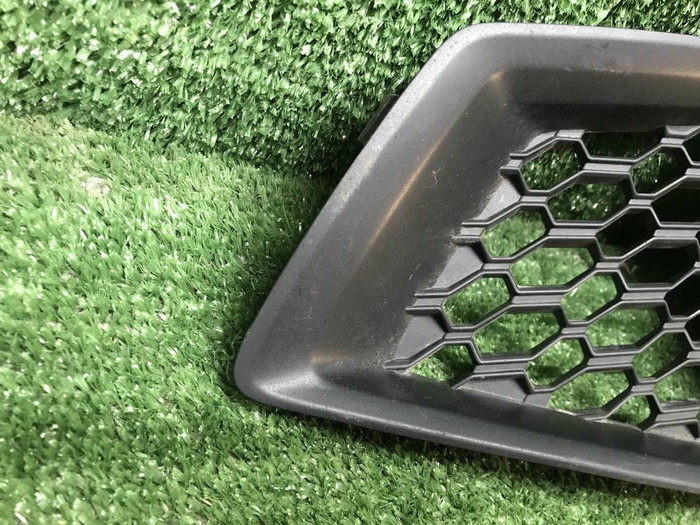 Накладка ПТФ левая Audi A4 B9 (2018-2019) S-line