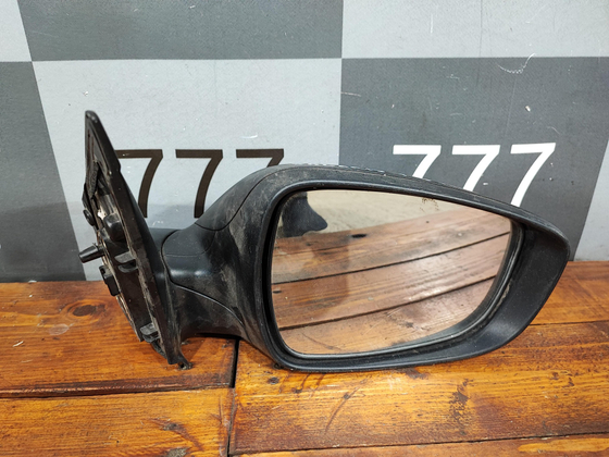 Зеркало правое 5 Pin Hyundai Solaris 1 (RB) 10-17 Б/У Оригинал 876204L020