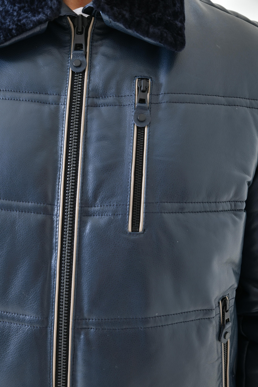 Куртка мужская из натуральной кожи