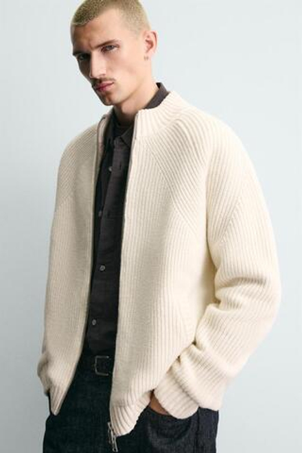 ZARA СТЕГАНЫЙ ТРИКОТАЖНЫЙ КАРДИГАН, ЭКРЮ