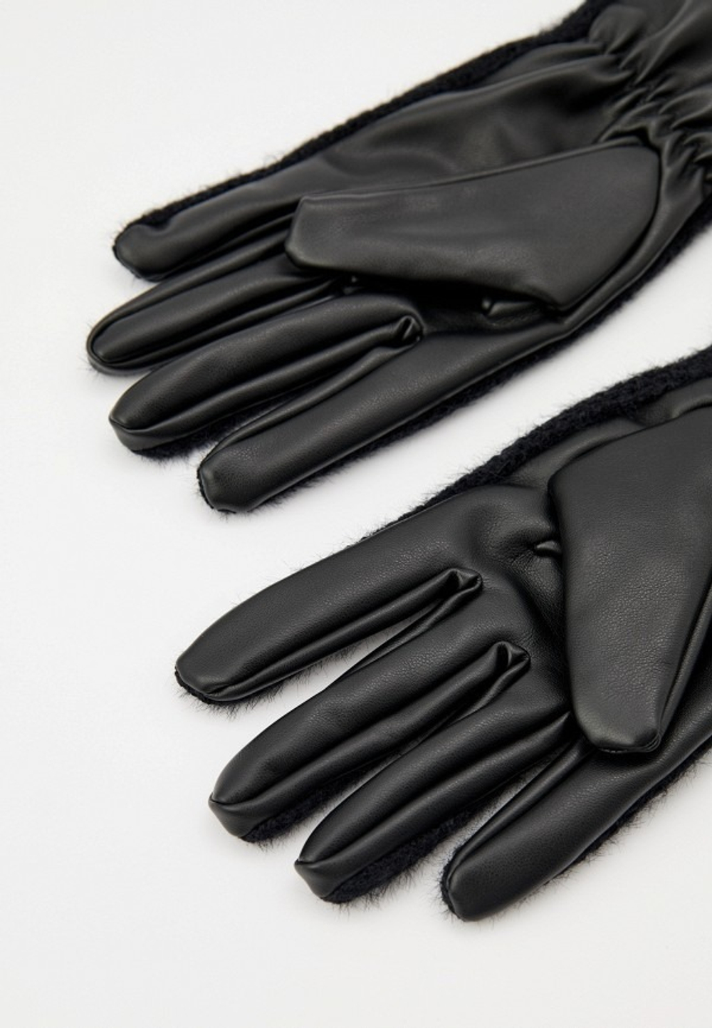 Перчатки женские BOSS Ylea 10266560 01