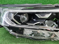 Битая Фара правая Toyota RAV4 5 XA50 (2018-н.в.) LED