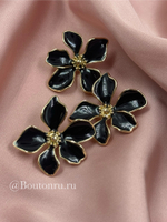 Пуговица в форме цветка золотистая с черной эмалью