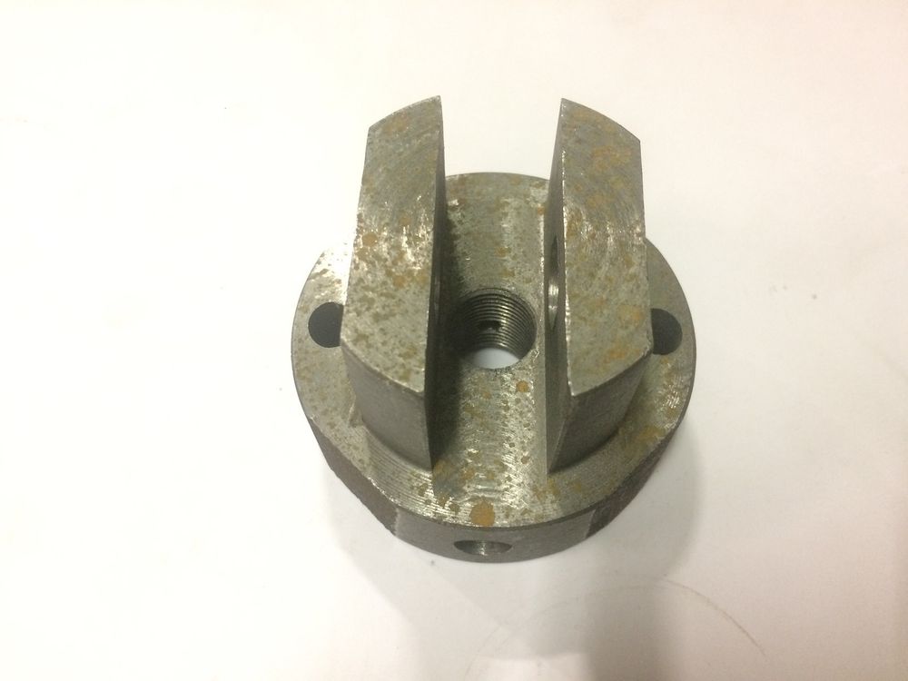 Гайка штока толкателя/Piston end