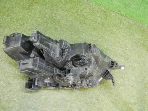 Битая Фара левая VW Polo 6 (2020-н.в.) LED