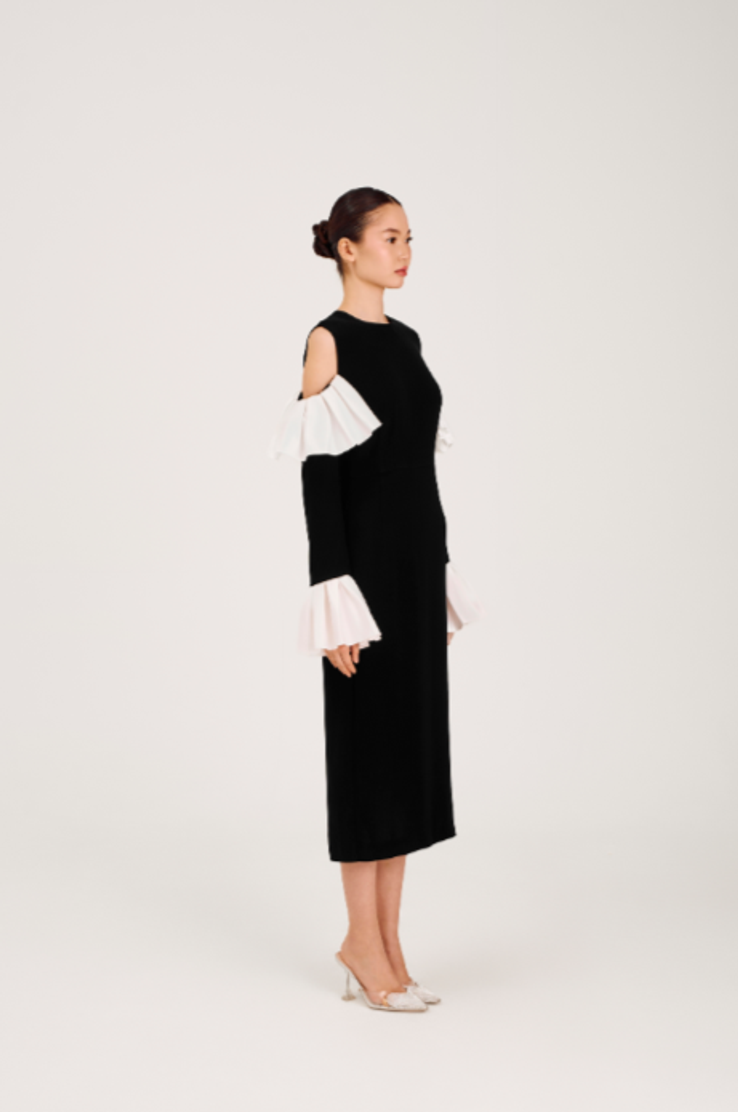 Платье Petals (Петальс) (c лепестками) чб