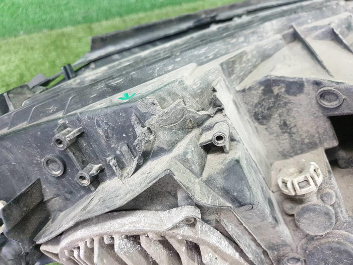 Фара левая Mercedes GLC X253 (2015-2019) LED